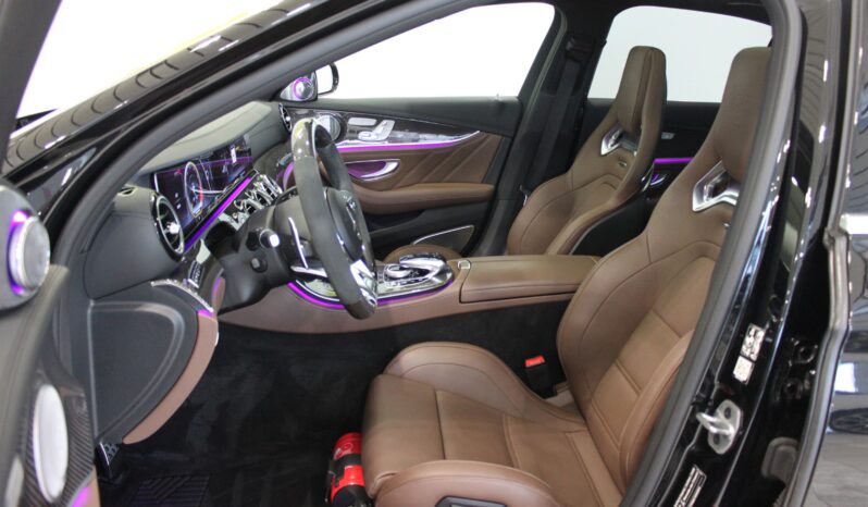 MERCEDES-BENZ E 63 AMG S 4Matic Carbon 4×4 Facelift (Limousine) voll