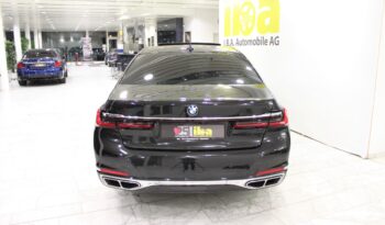 BMW M760Li xDrive Excellence 4×4 (CH) (Limousine) voll